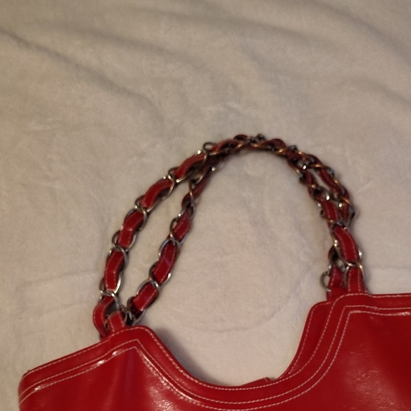 XOXO Red Leather Shoulder Bag - Picture 4 of 4